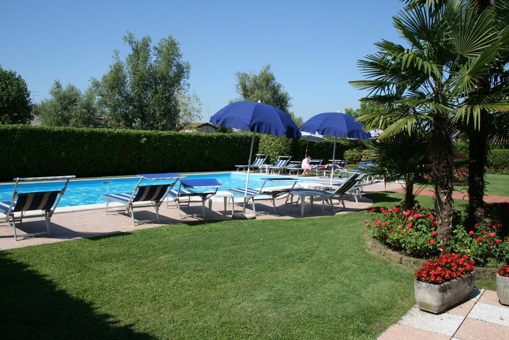Hotel Bolero Sirmione Exterior photo